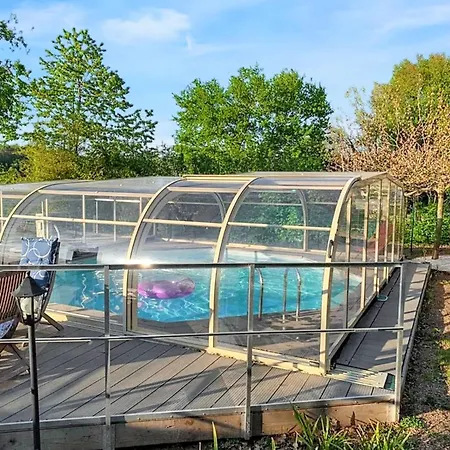 Avec Piscine Privee A Saint-Chamassy